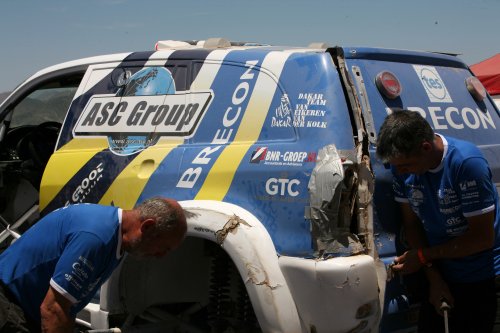 Dakar auto VD Kolk en VD Ende